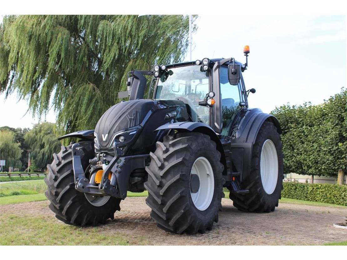 Traktorius Valtra T154