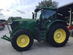 JOHN DEERE 6210R Traktorius