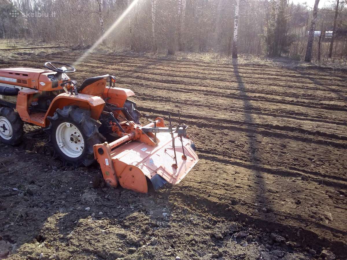 Žemės frezavimas, arimas; žoles, krūmų pjovimas